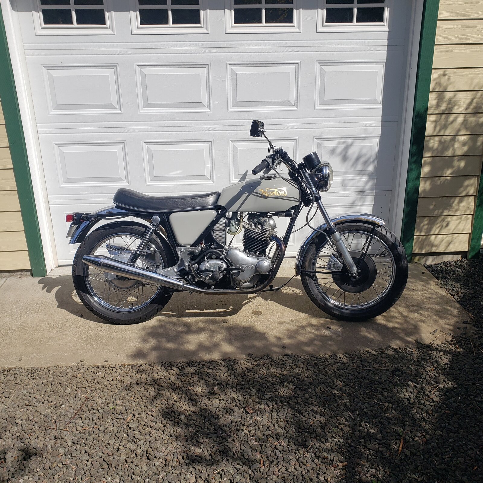 1975 Commando MK III starter parts