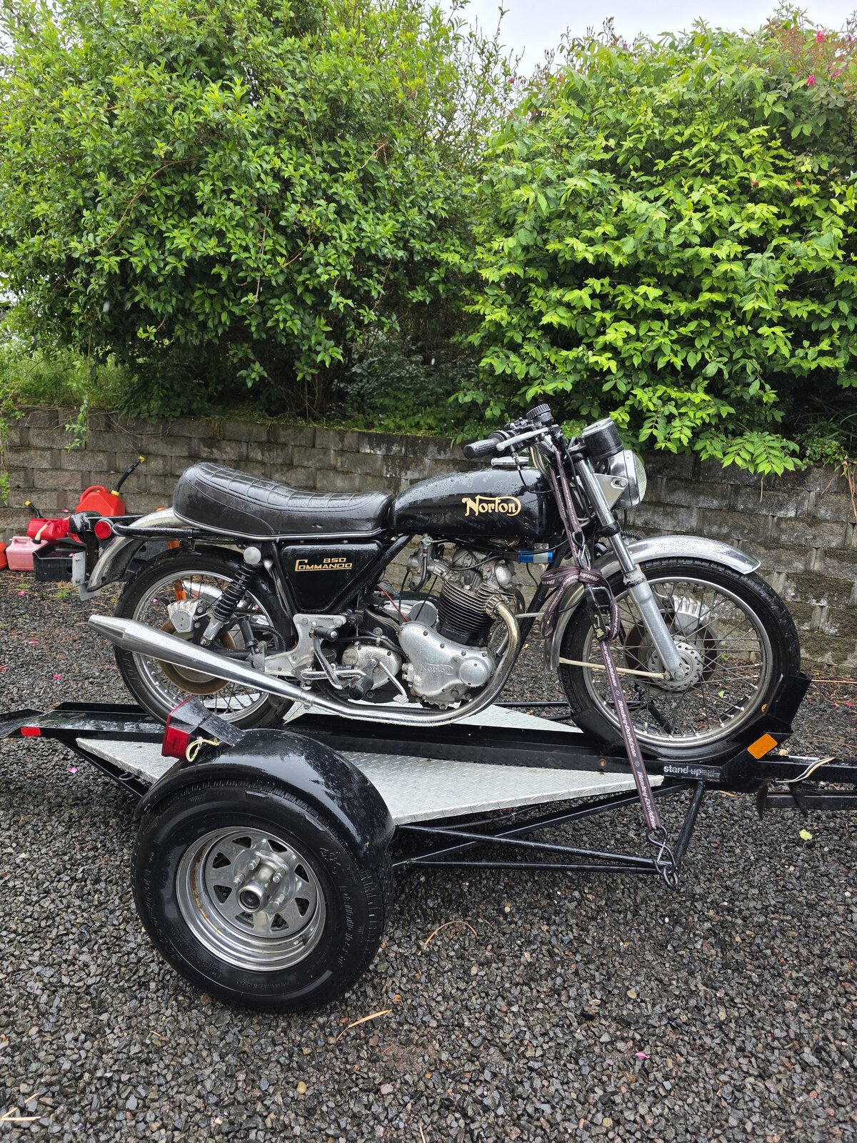 1975 Commando MK III starter parts