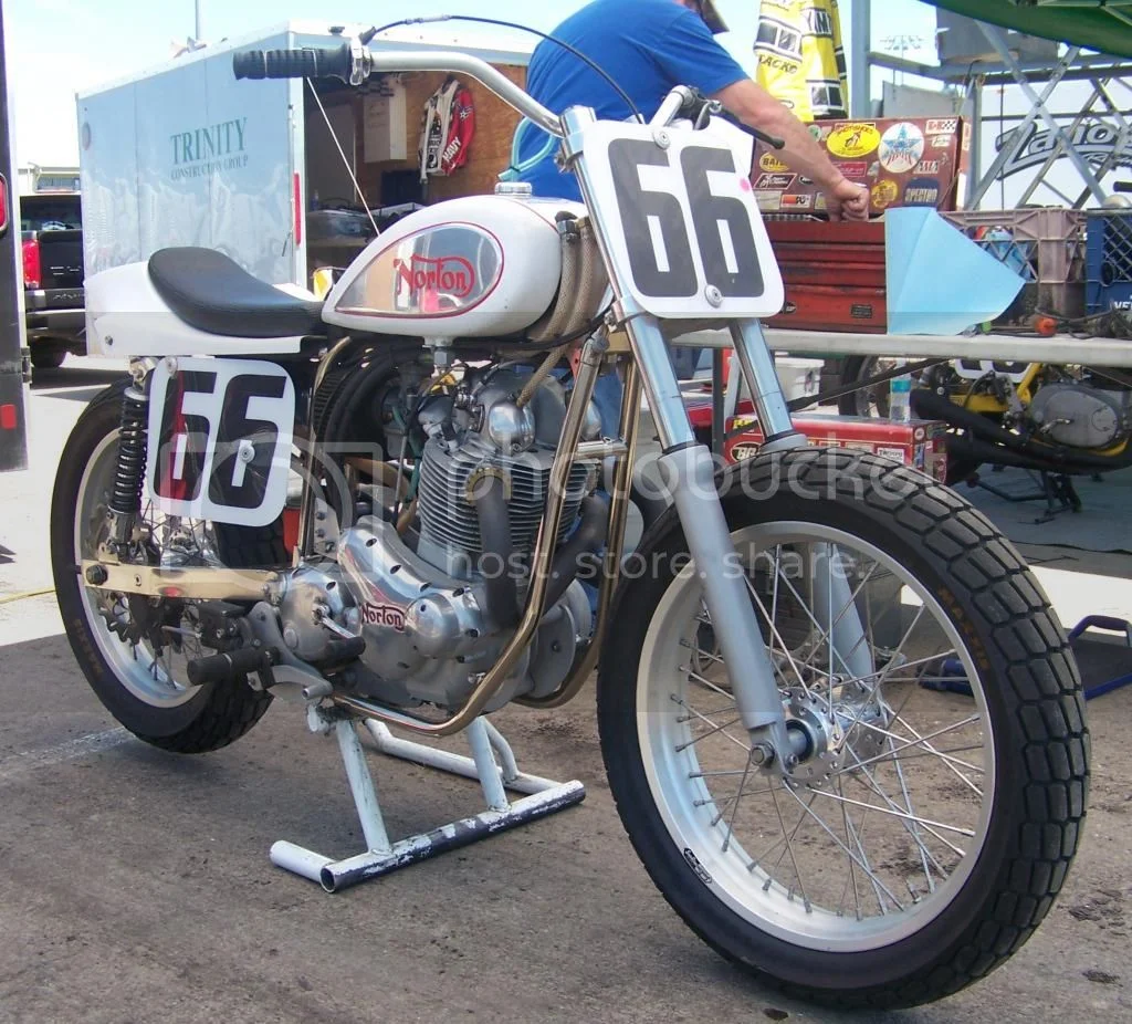 Nortons on the Dirt