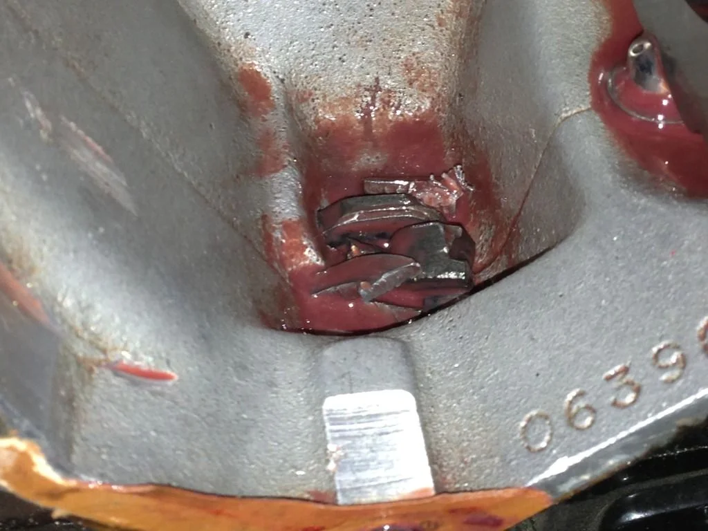 Seems to be a debate on use of clutch when stopped