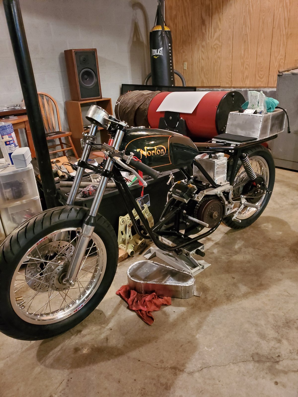 750cc Norton Commando Salt Flats Build