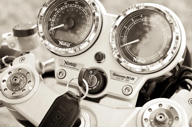 Pictures of your Norton 961