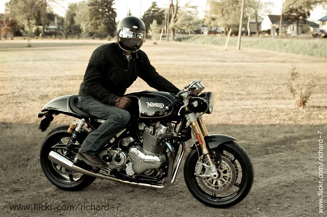 Pictures of your Norton 961