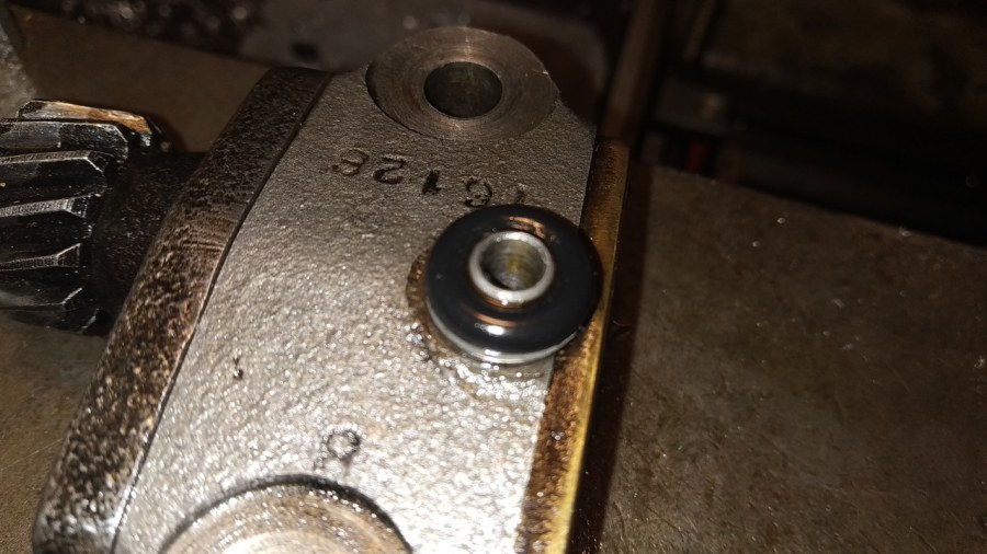 Excess Oil in Primary Chain Case - 72 Combat case in 73 750