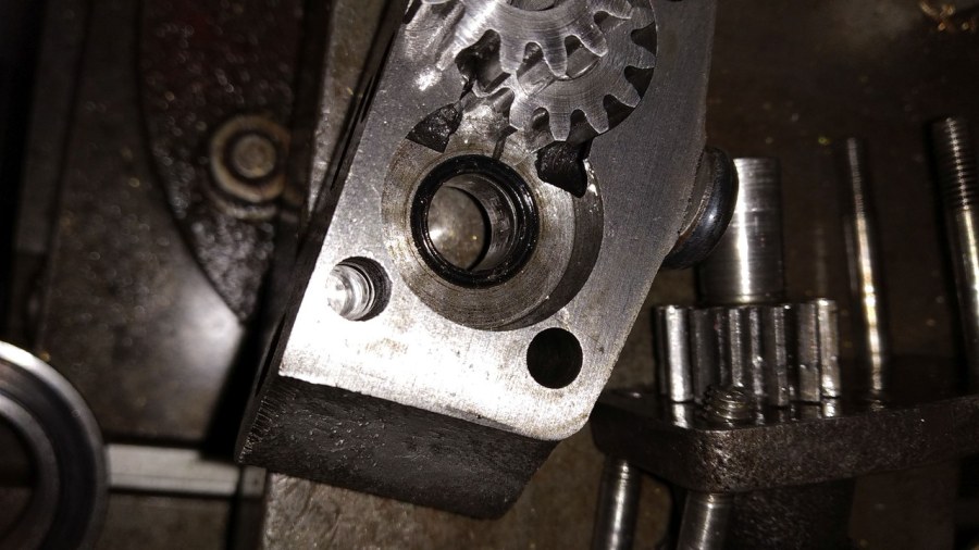 Excess Oil in Primary Chain Case - 72 Combat case in 73 750