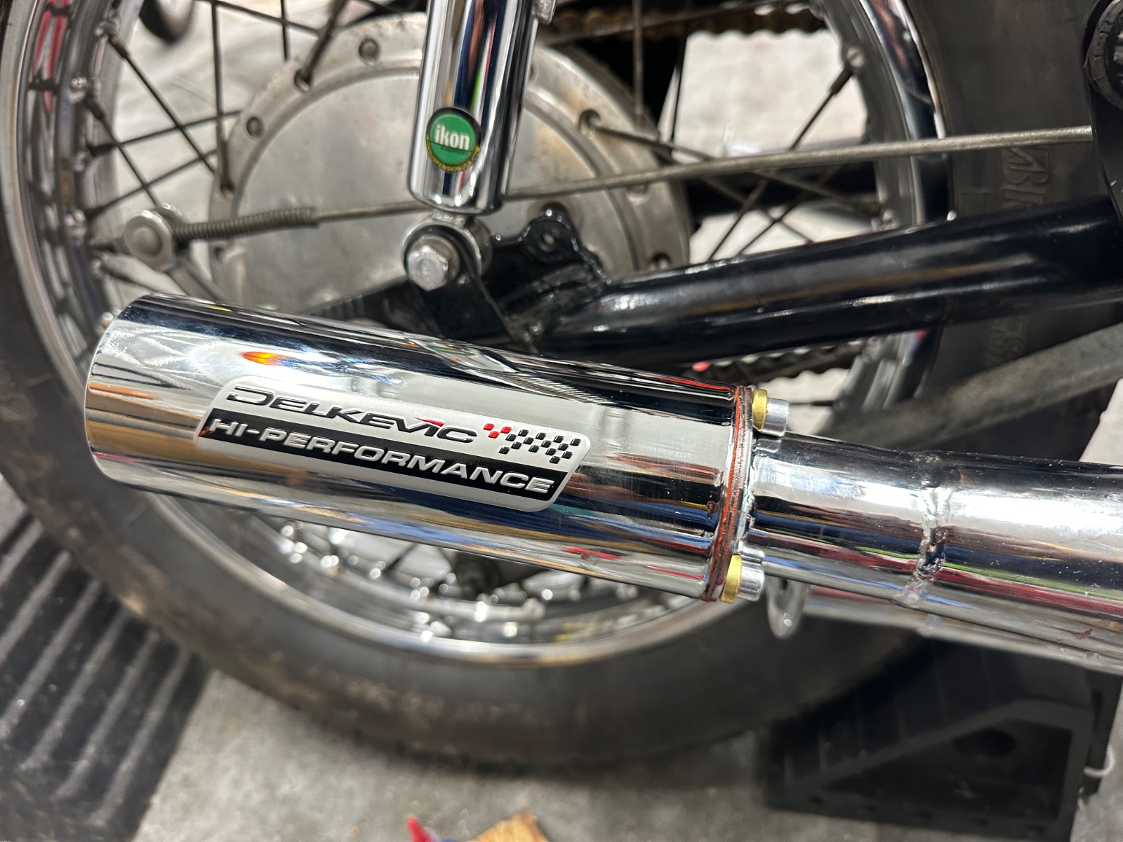 Special Battery terminal washers needed