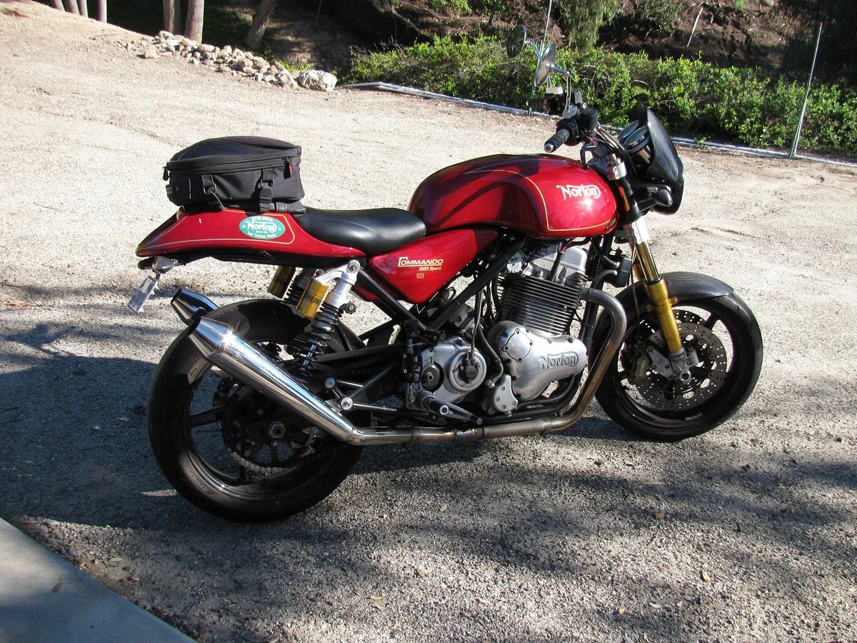 Pictures of your Norton 961