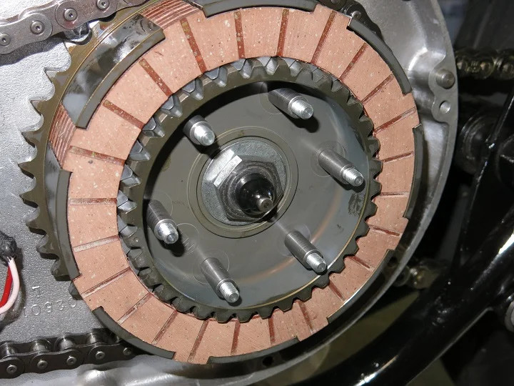 NEB wet clutch for P11