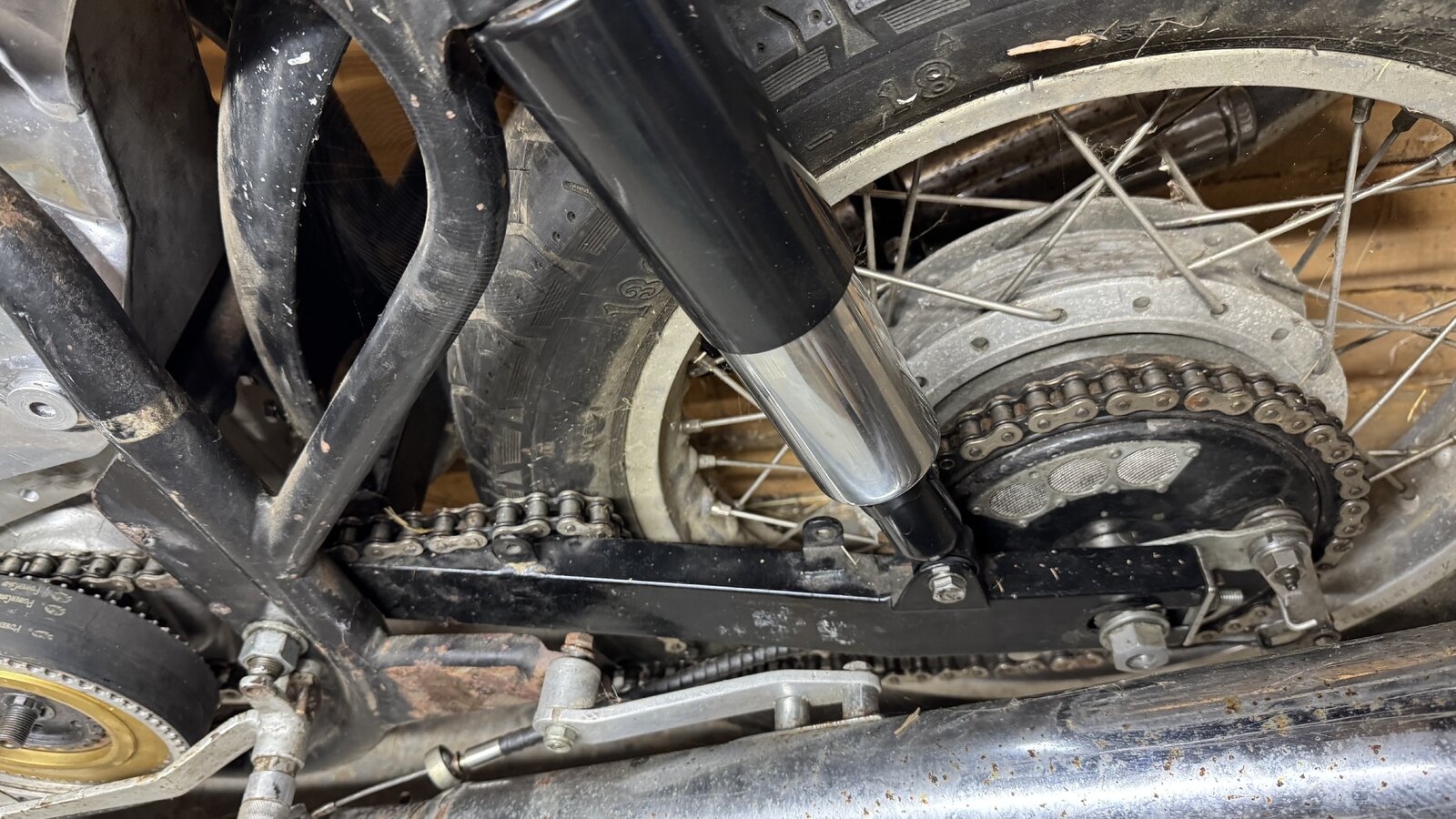 1967 Norton Altas Cafe Racer: assembling from boxes