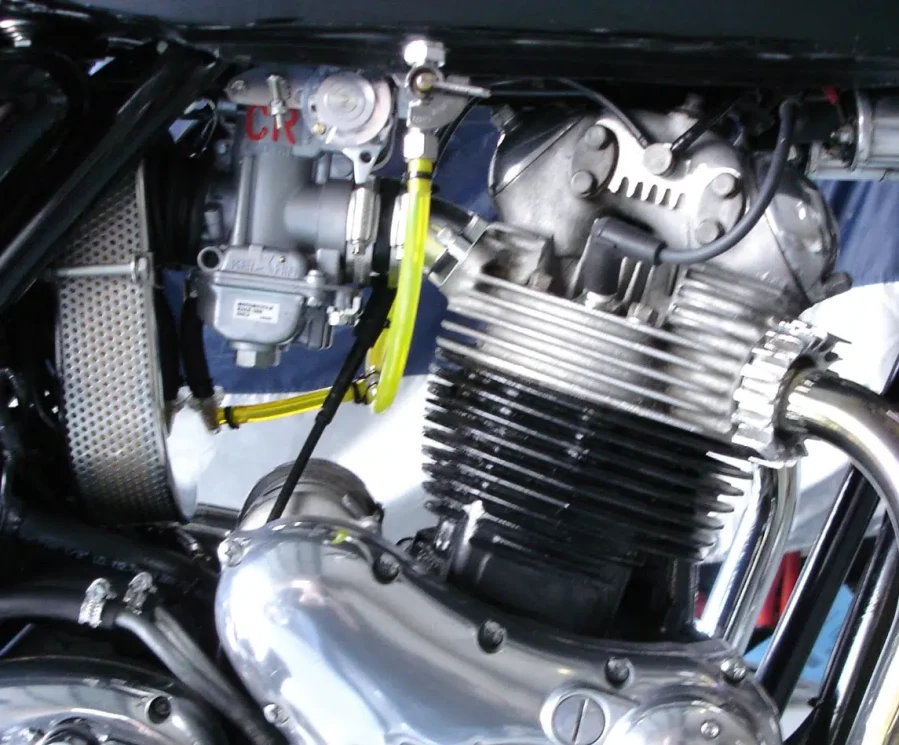 Keihin small body FCR 33 carbs