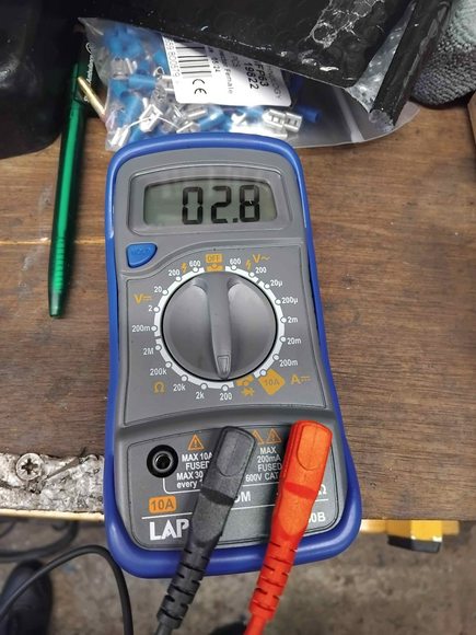 Lights on fine, but turned off the fuse blows