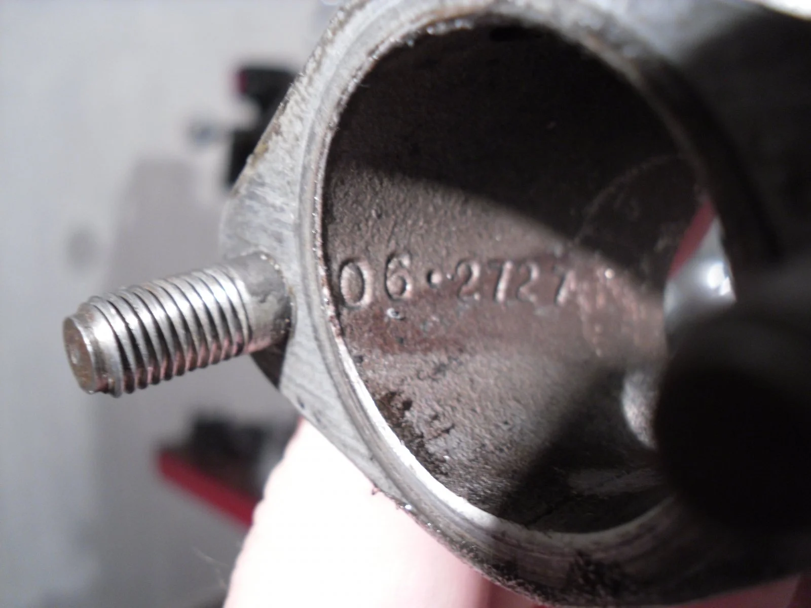 Identifying intake manifolds (2013)