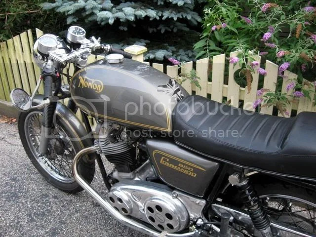 Cafe handlebars for 850 commando