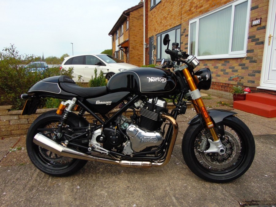 Pictures of your Norton 961
