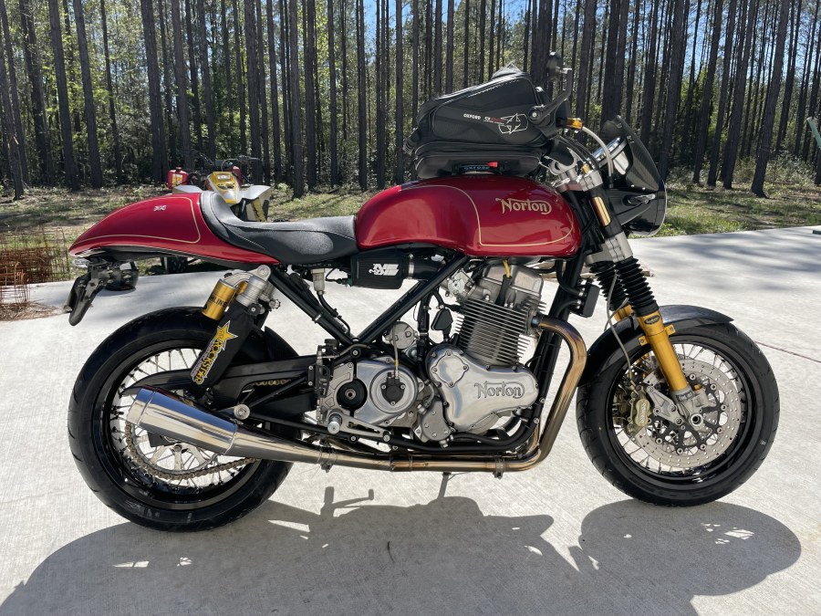 Pictures of your Norton 961