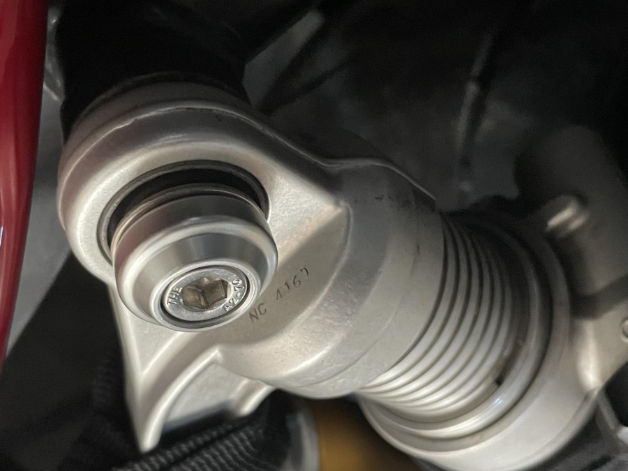 Pictures of your Norton 961