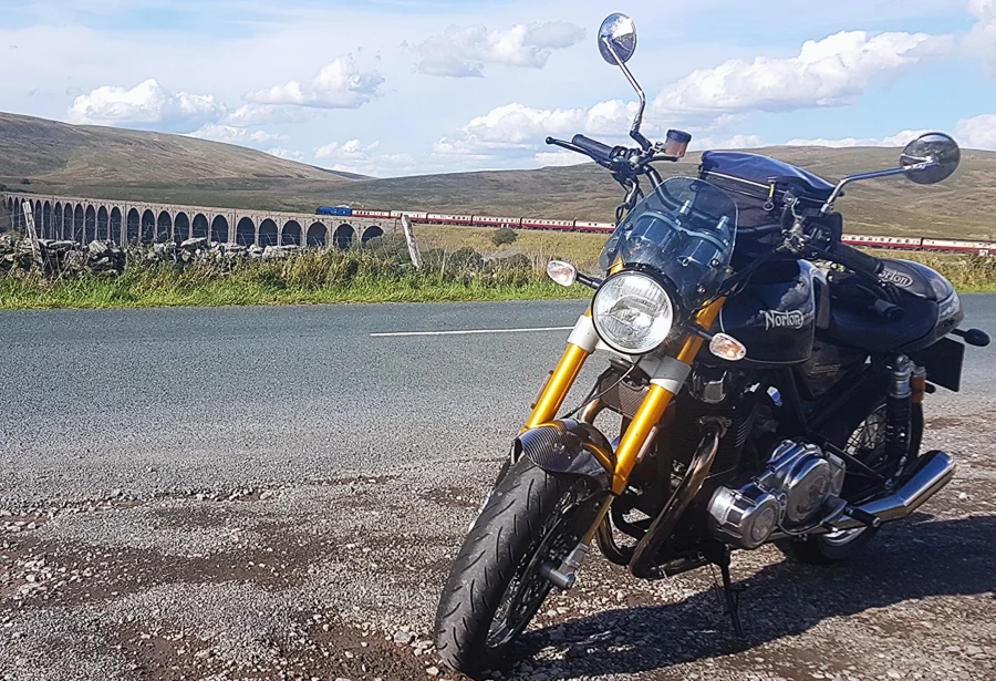Pictures of your Norton 961