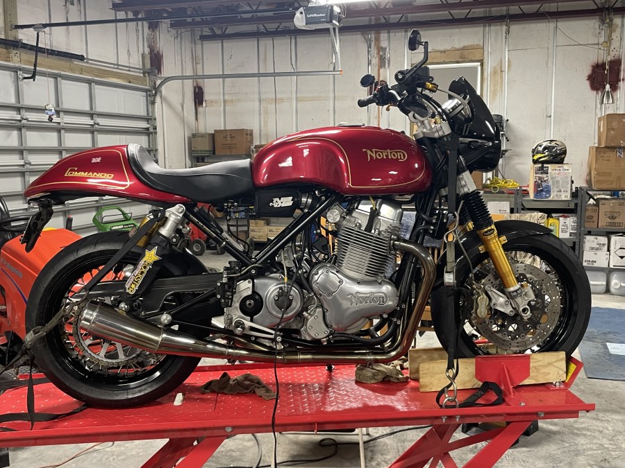 Pictures of your Norton 961