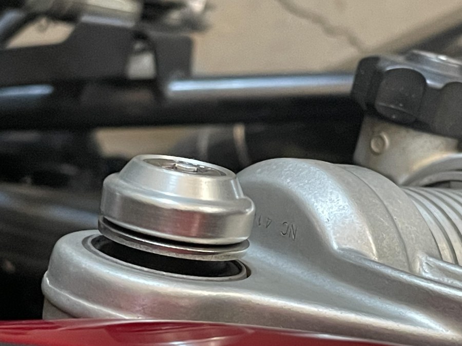 Pictures of your Norton 961