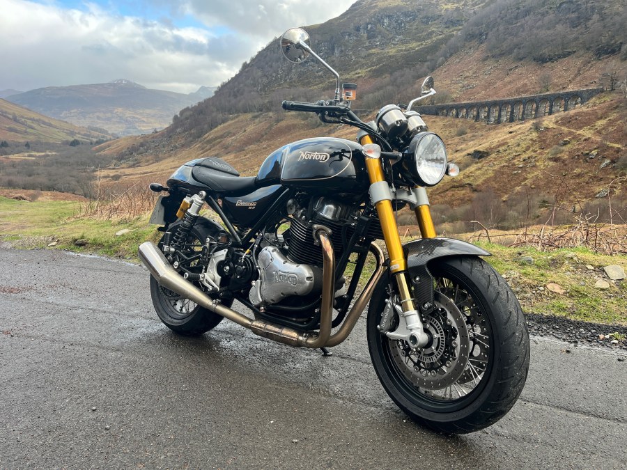 Pictures of your Norton 961