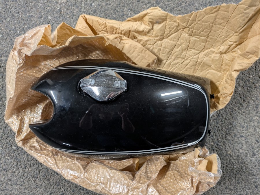 Please help me identify these Commando parts