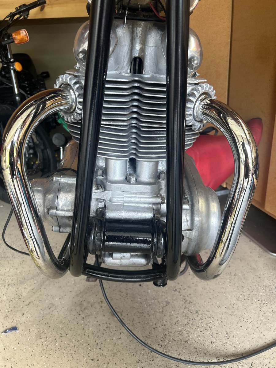 Trying to help a recent widow sell her husband's '71 Commando.