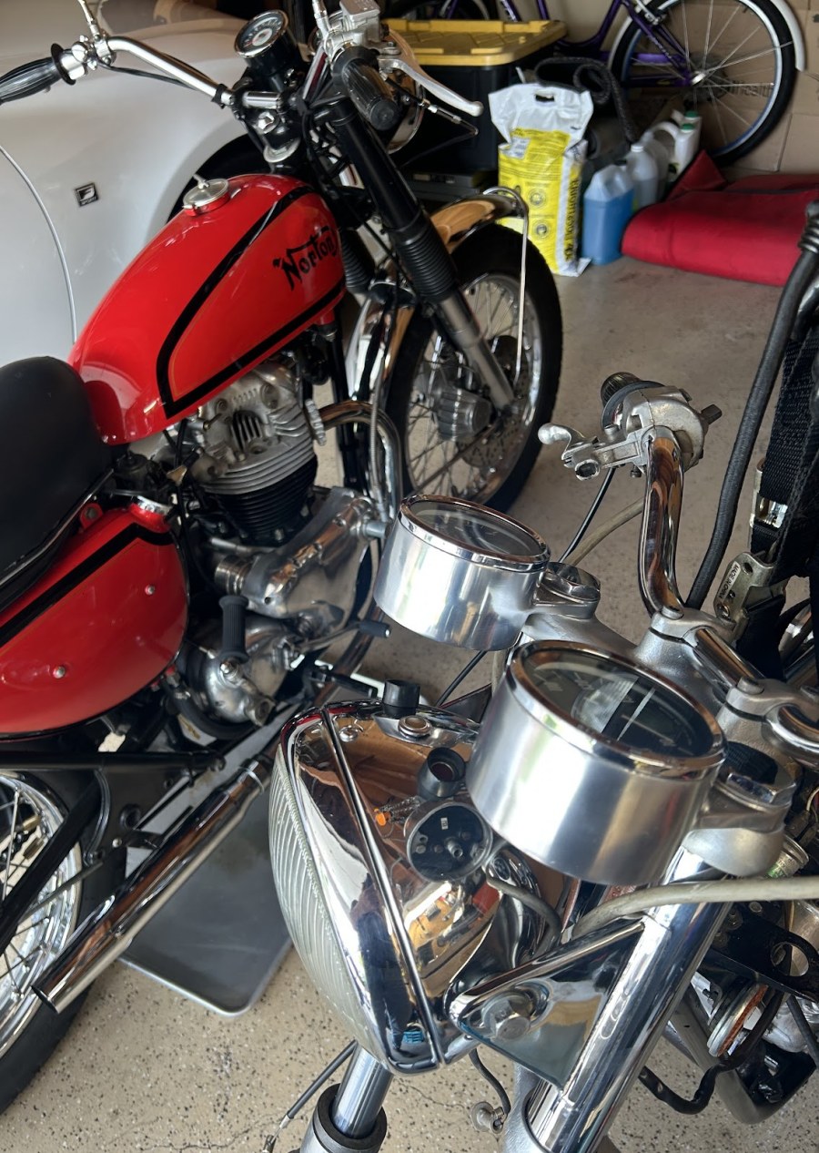 Trying to help a recent widow sell her husband's '71 Commando.