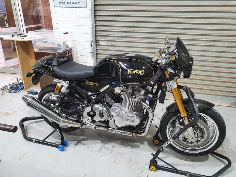 Pictures of your Norton 961