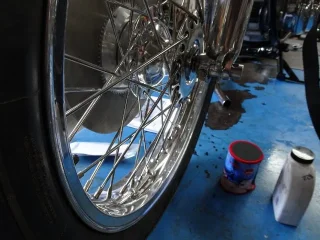 19 Vs 18 Wheels (2015)