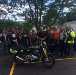 Pictures of your Norton 961