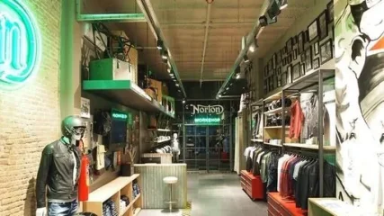 New Barcelona clothing store