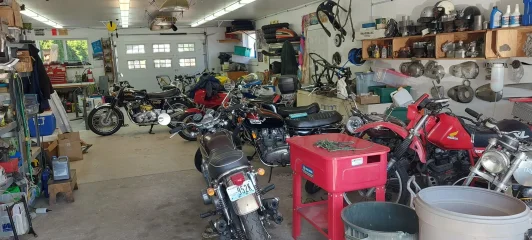 Pictures of your Norton Commandos