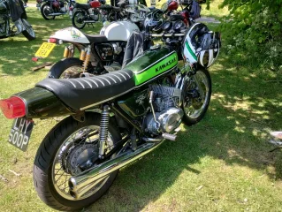 I am an addict. There, I said it. H2