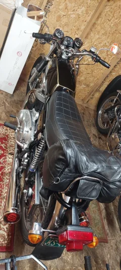 Seat grab rail attachment