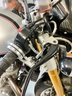 Pictures of your Norton 961