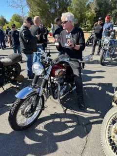 IMG_2083.jpg IMG_2083.jpg