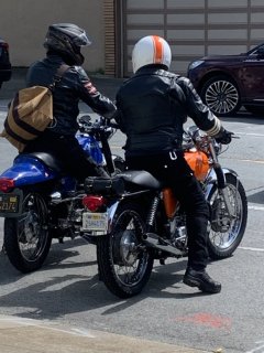 Pictures of your Norton Commandos