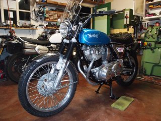 All Road Norton Commando