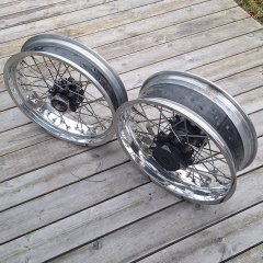 Norton 961 wheels, rebuilt with new stronger hubs