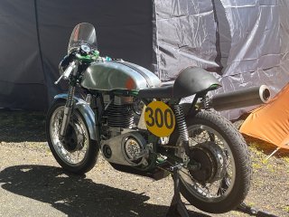 Fitting Jawa engine into featherbed frame