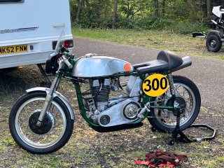 Fitting Jawa engine into featherbed frame