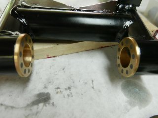 Is there a swing arm spindle replacement/upgrade kit that is leak proof for my 1973 850 ?