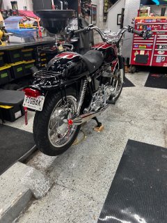 Pictures of your Norton Commandos