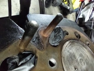 Rust on top of cylinders