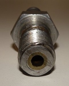 Insufficient oil to head? Low Pressure (3 start) oil pump 1962 Norton 650SS