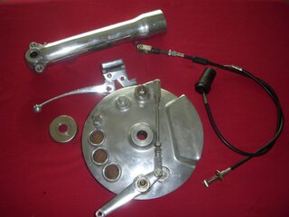 NORTON COMMANDO TWIN LEAING SHOE BRAKE KIT WITH EXTRAS