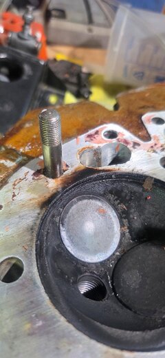 Off with the head (again)