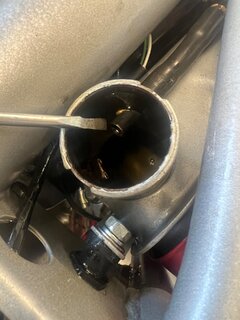 Oil pumping through breather