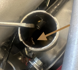 Oil pumping through breather