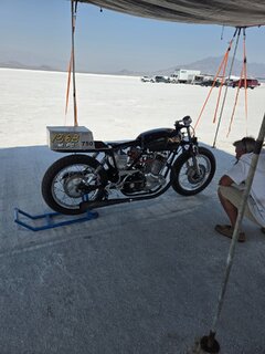 750cc Norton Commando Salt Flats Build